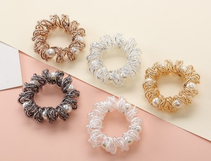 Vivant Equi Telephone Cord Scrunchie