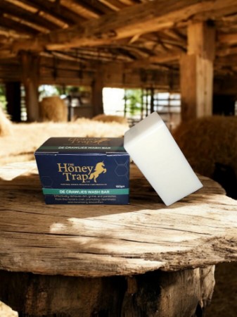 The Honey Trap De Crawlies Wash Bar